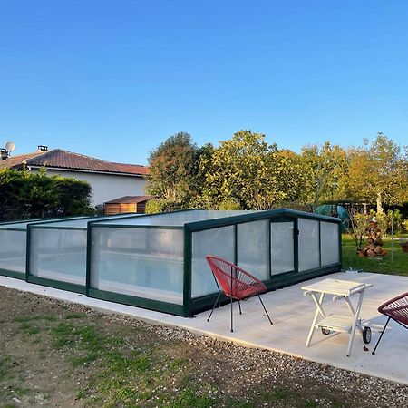 Charmant Studio Meuble Montignac-Charente Exterior photo